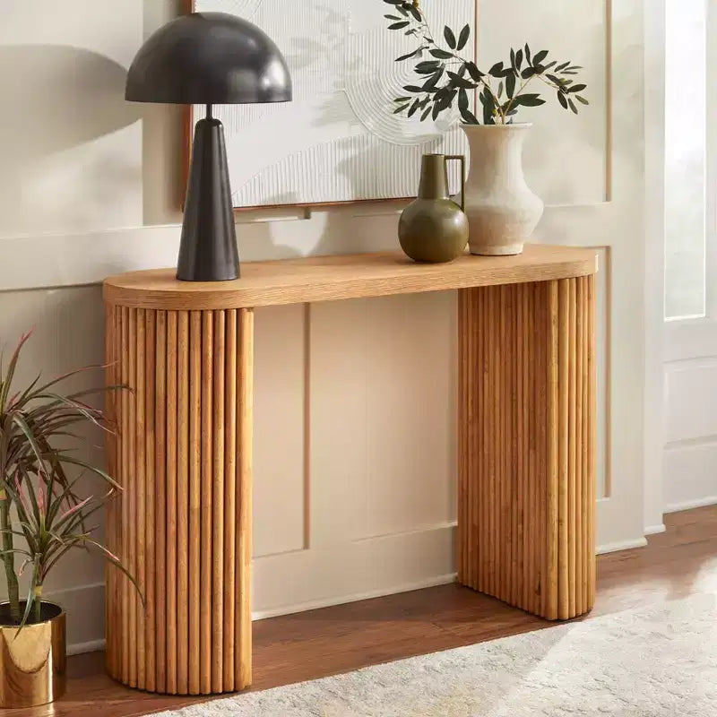 Console Terra cannelée en noyer clair Lifestorey