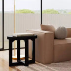 Table d'appoint East at Main Round Crisscross Base Accent noire : Bois de manguier, 17,9 po de haut, 35,9 po de large