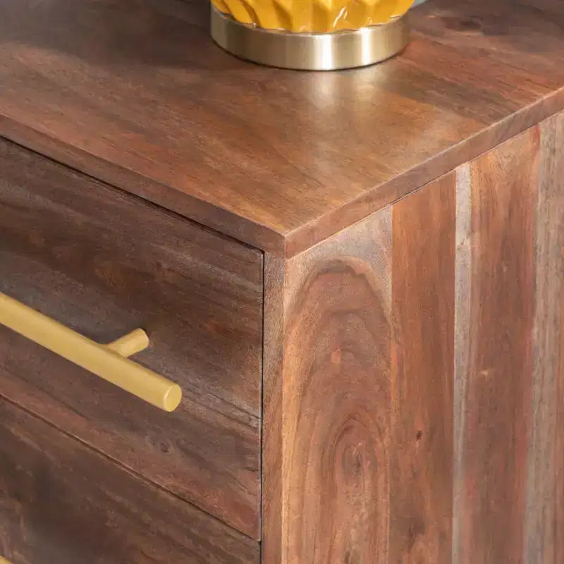 Console de rangement moderne Adair de 58 pouces en bois massif, poignées dorées, 2 portes, 3 tiroirs, couleur marron - Powell : Table d'entrée en acacia avec quincaillerie en fer