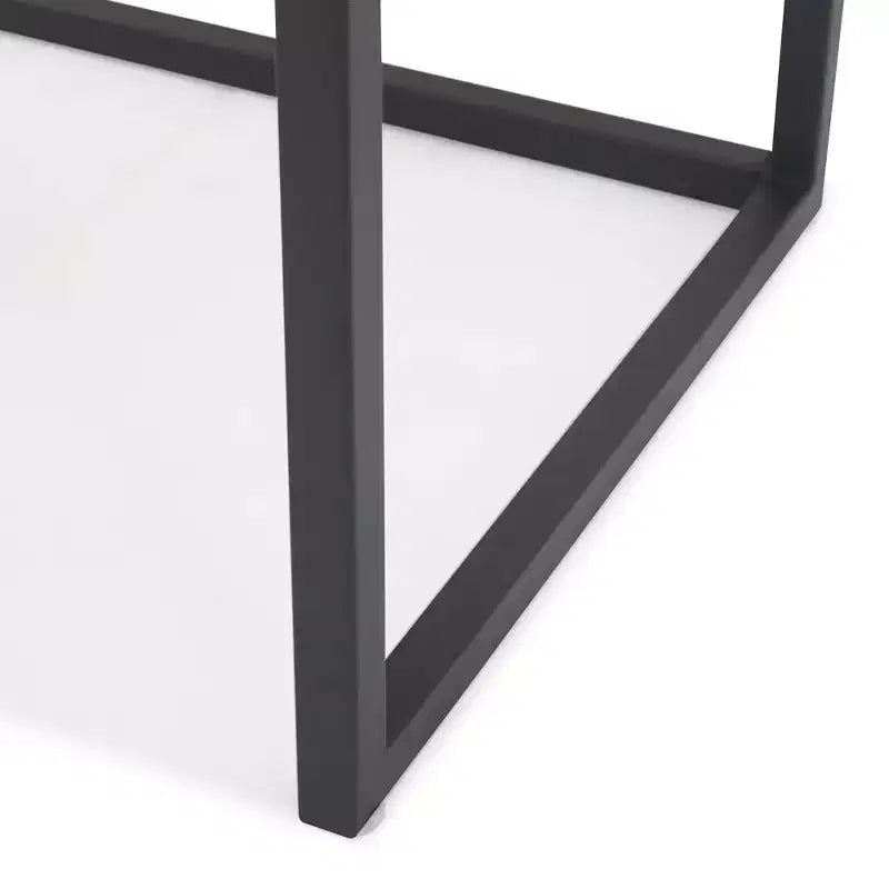Lot de 2 tables d'appoint miroirs Gramercy Square noires - Finch : Emboîtables, Finition antique, Structure en métal