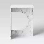 Table d'appoint effet marbre blanc - Threshold™