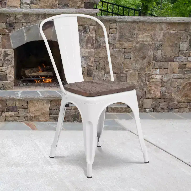 Chaise empilable en métal Flash Furniture avec assise en bois