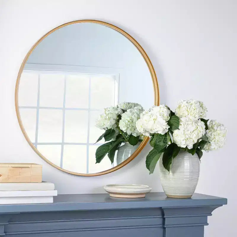 Miroir mural décoratif rond de 34 po – Threshold conçu avec Studio McGee
