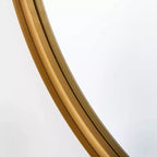Miroir mural décoratif rond de 34 po – Threshold conçu avec Studio McGee