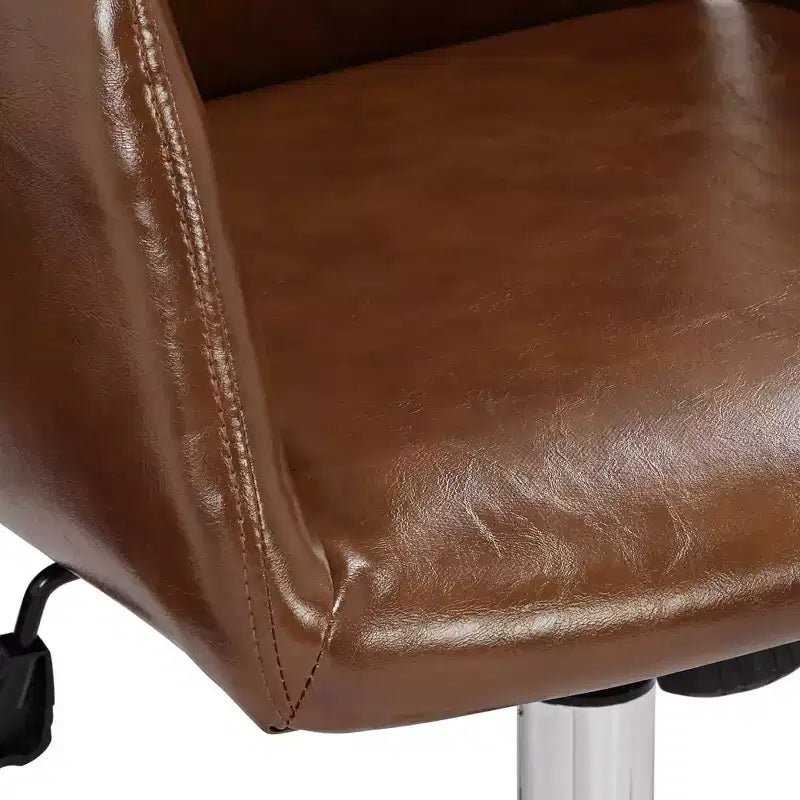 Fauteuil de bureau pivotant en similicuir Megan Brown 55 Downing Street