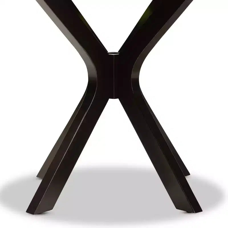 35 Kenji Table à manger ronde large en bois - Baxton Studio