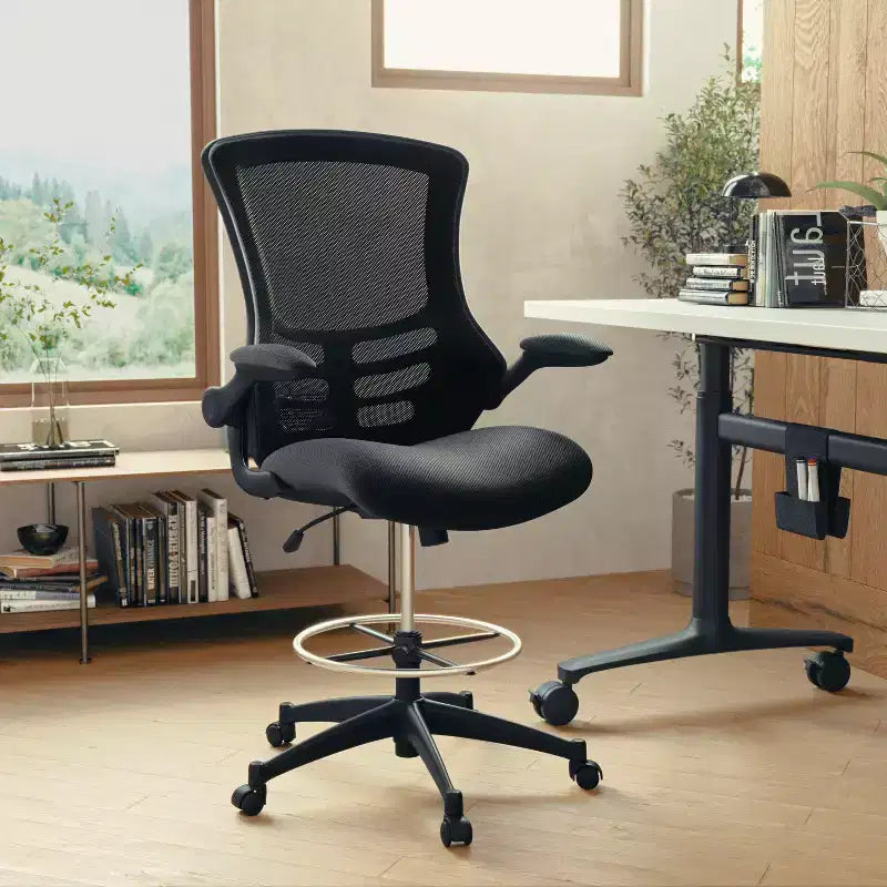 Chaise de bureau ergonomique Emma and Oliver en filet noir à dossier moyen - Anneau réglable et accoudoirs relevables