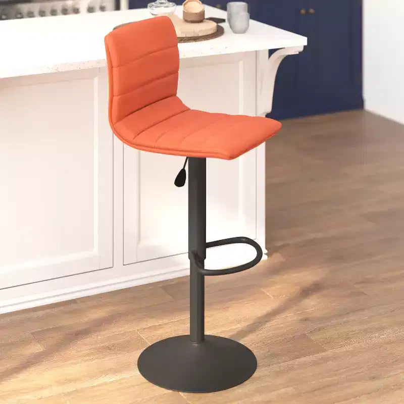 Tabouret moderne Emma et Oliver Coti, capitonné, à hauteur réglable, dossier mi-hauteur et base sur pied avec repose-pieds