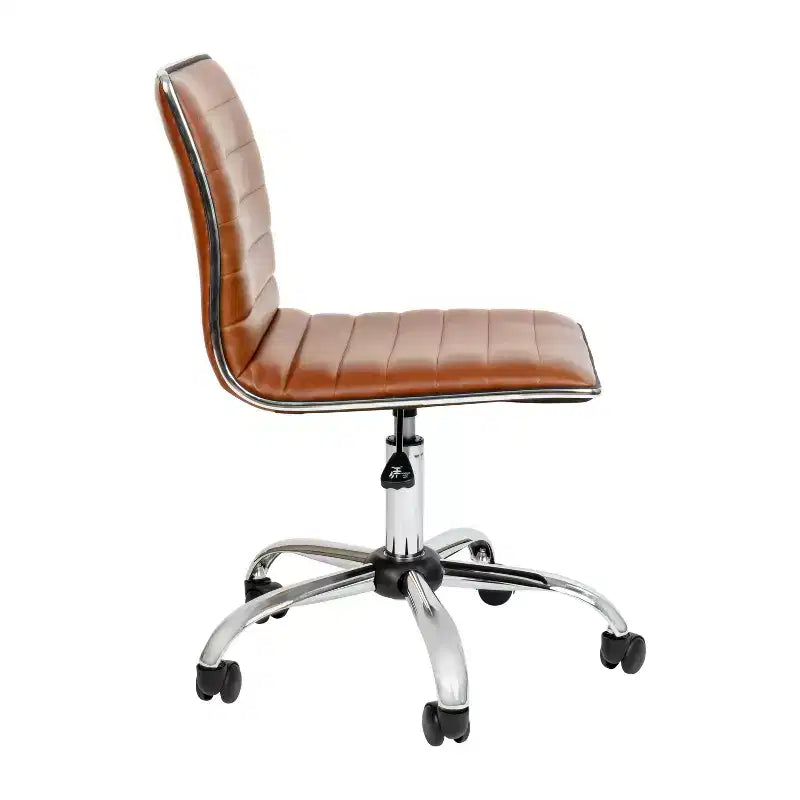 Chaise de bureau pivotante sans accoudoirs Emma et Oliver à dossier bas et dossier côtelé