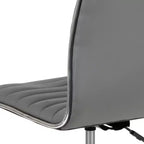 Chaise de bureau pivotante sans accoudoirs Emma et Oliver à dossier bas et dossier côtelé