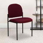 Chaise de réception latérale empilable en acier Emma et Oliver Comfort