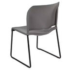 Chaise d'appoint Emma et Oliver Home and Office, dossier plein, base luge profilée et empilable