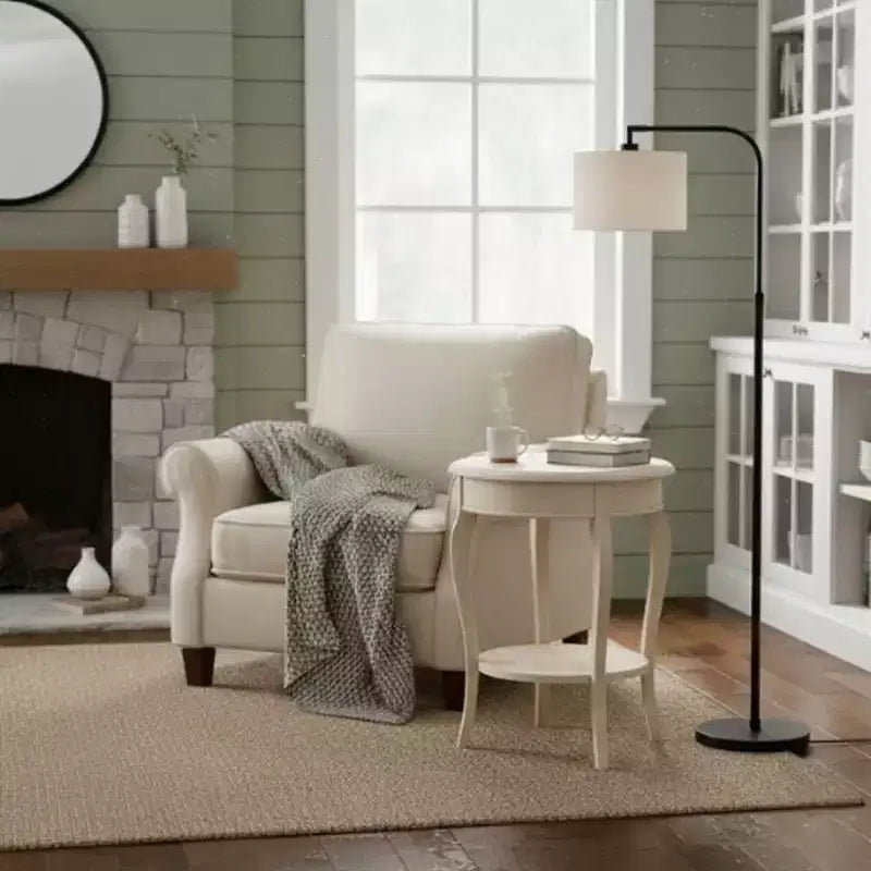 Table d'appoint International Concepts Cambria en bois massif