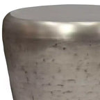 Table d'appoint en métal Beaton - WyndenHall