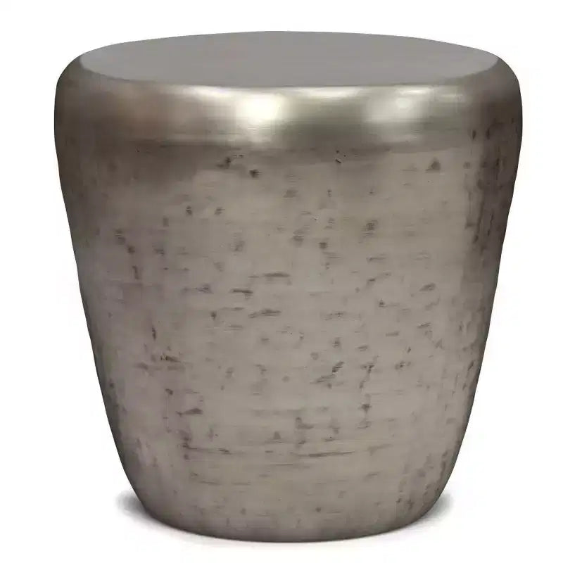 Table d'appoint en métal Beaton - WyndenHall