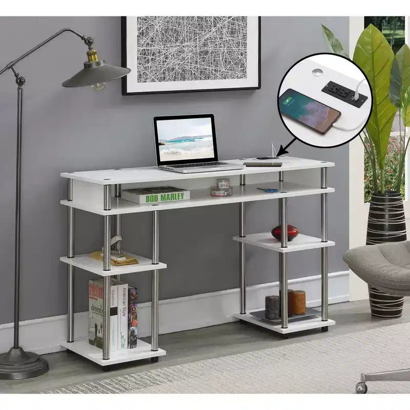 Designs2Go Bureau d'étudiant sans outils avec station de charge et étagères - Breighton Home