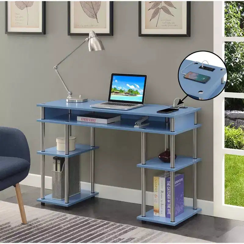 Designs2Go Bureau d'étudiant sans outils avec station de charge et étagères - Breighton Home