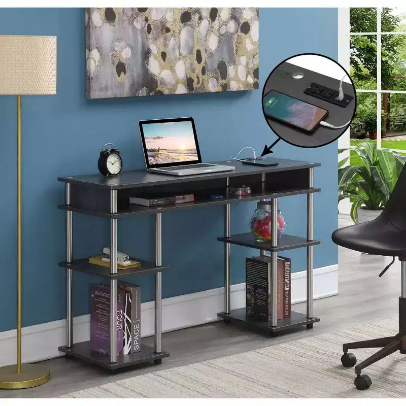 Designs2Go Bureau d'étudiant sans outils avec station de charge et étagères - Breighton Home