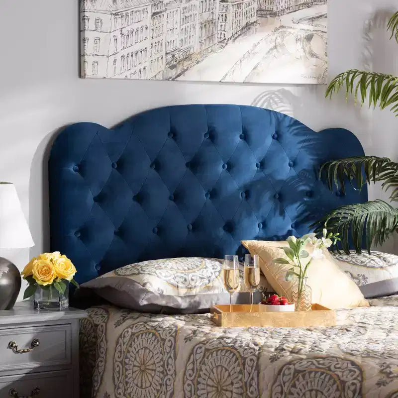Tête de lit capitonnée en velours Clovis - Baxton Studio