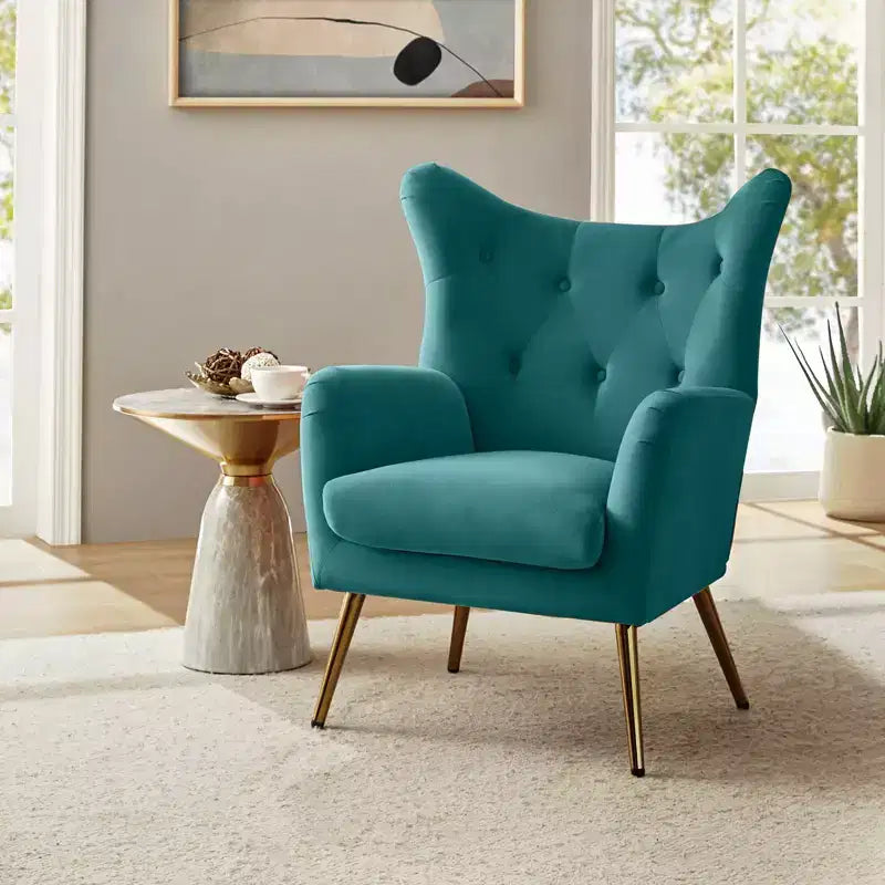 Fauteuil d'appoint rembourré moderne Godefroy en velours avec dossier ailé | Karat Home