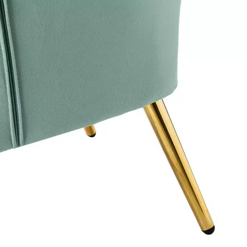 Fauteuil d'appoint rembourré moderne Godefroy en velours avec dossier ailé | Karat Home