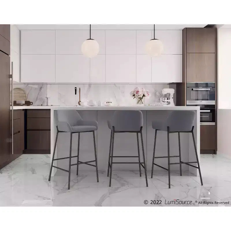 Lot de 2 tabourets de bar Daniella en métal et similicuir – LumiSource