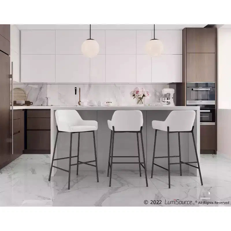 Lot de 2 tabourets de bar Daniella en métal et similicuir – LumiSource