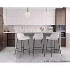 Lot de 2 tabourets de bar Daniella en métal et similicuir – LumiSource