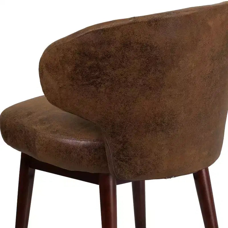 Chaise d'appoint rembourrée Merrick Lane avec pieds en noyer
