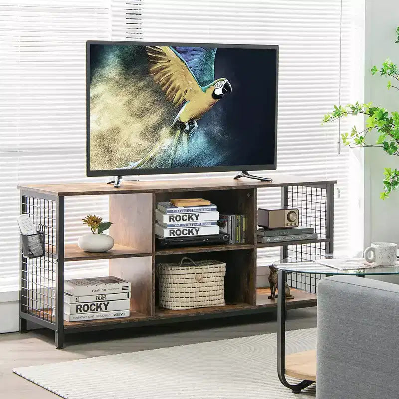 Meuble TV 3 niveaux Costway pour téléviseurs jusqu'à 65'' avec centre multimédia et panier de rangement