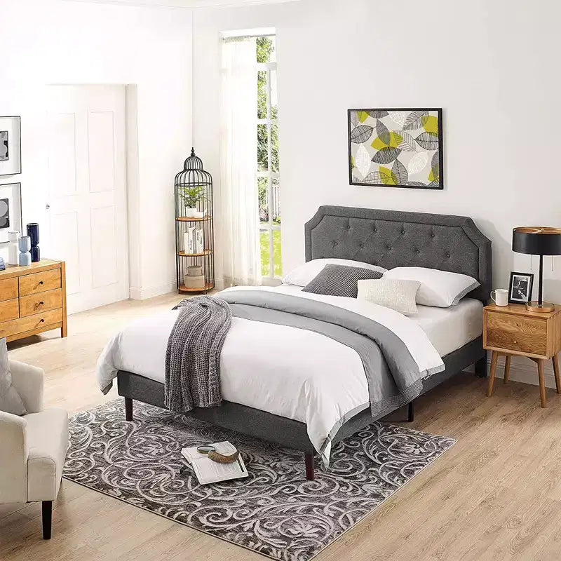 Lit plateforme rembourré BIKAHOM avec tête de lit capitonnée, Queen, Gris Foncé