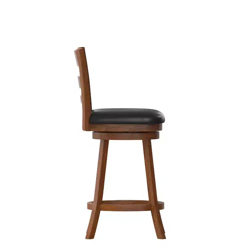 Tabouret de comptoir pivotant classique Merrick Lane 24" en bois à dossier échelle, avec assise rembourrée et repose-pieds intégré