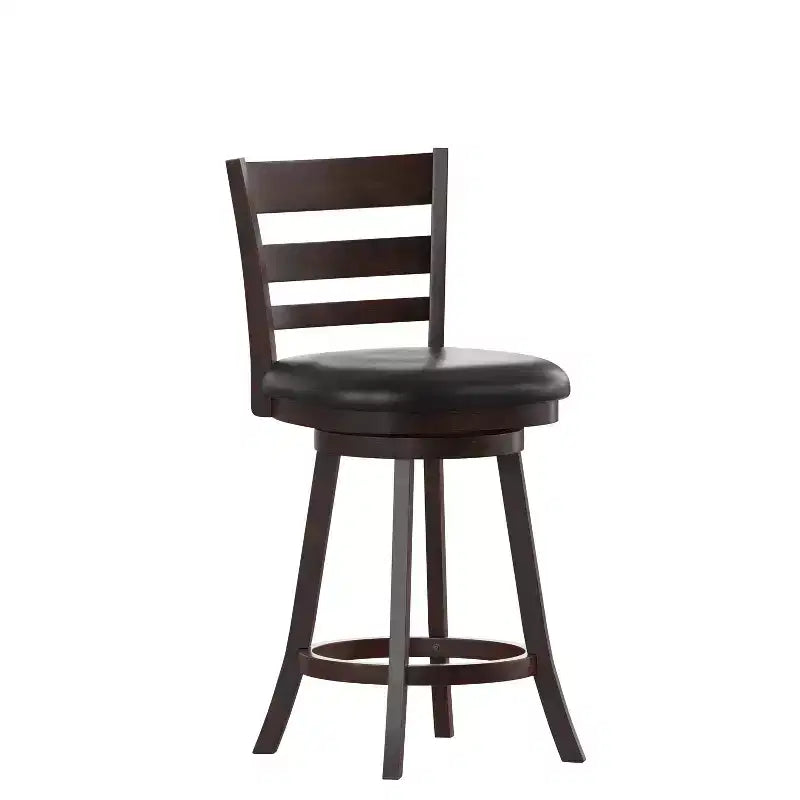 Tabouret de comptoir pivotant classique Merrick Lane 24" en bois à dossier échelle, avec assise rembourrée et repose-pieds intégré