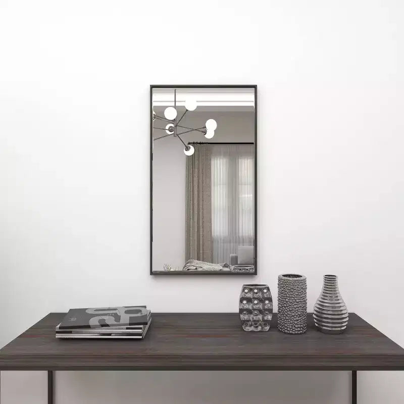 Miroir mural rectangulaire contemporain en bois avec cadre fin et minimaliste - Olivia & May