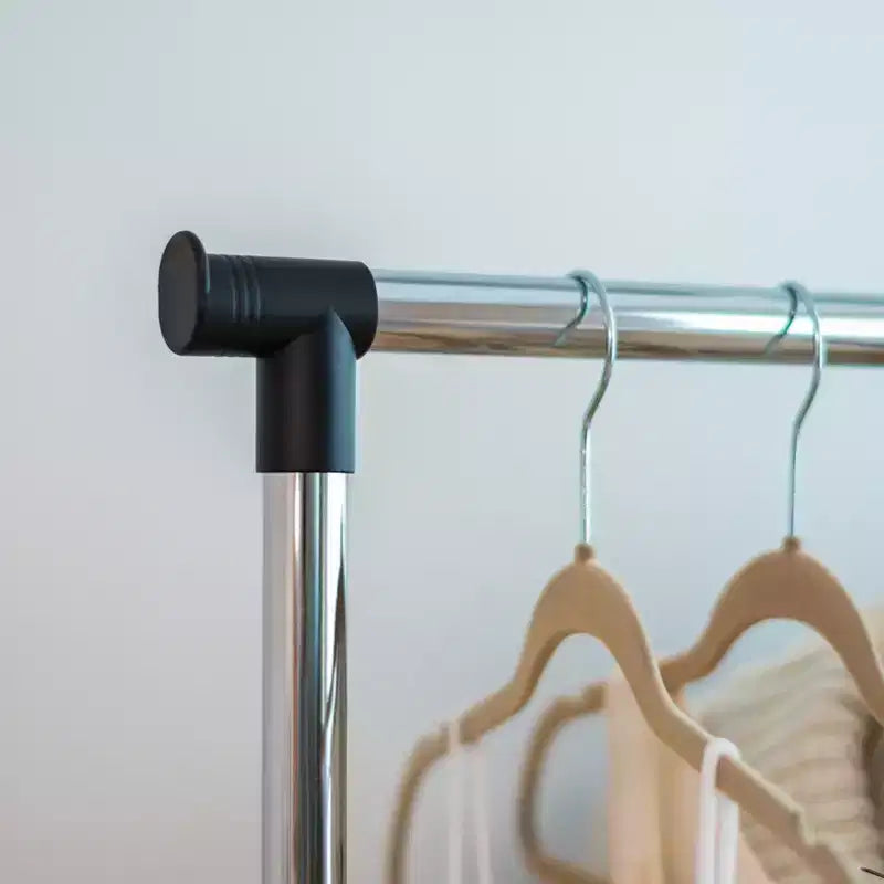IRIS USA Porte-vêtements réglable en métal, tringle à vêtements sur roulettes