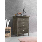 Table de chevet à 3 tiroirs Daniel Passion Furniture (63,5 cm H x 48,26 cm L x 38,1 cm P)