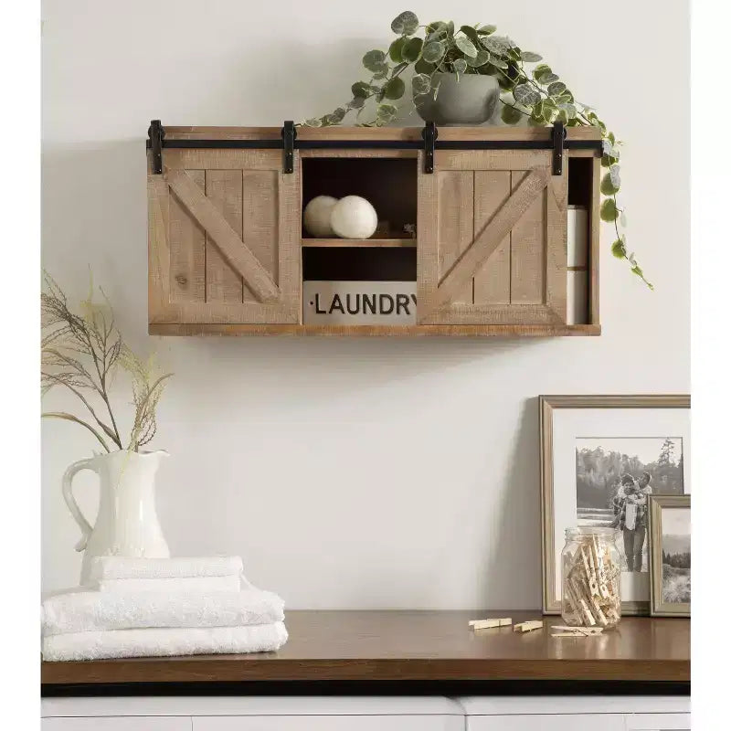 Meuble de rangement mural décoratif Kate and Laurel Cates en bois avec portes coulissantes de grange, 30x10x14, marron rustique