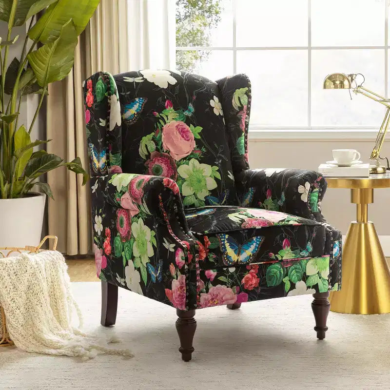 Fauteuil Theodor avec pieds fuseaux pour salon et chambre à coucher | ART OF LIVING DESIGNS
