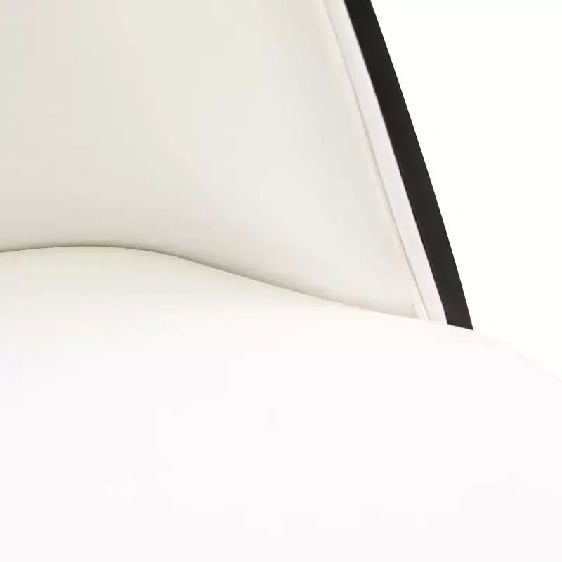 LeisureMod Tule Chaise de Salle à Manger Moderne avec Assise en Cuir PU, Velours ou Daim et Cadre en Acier Blanc - Cuisine, Salle à Manger, Maison, Café, Sièges