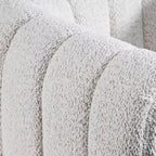 HOMES: Inside + Out Fauteuil d'appoint Rainmist Glam en tissu bouclé à capitonnage en lignes