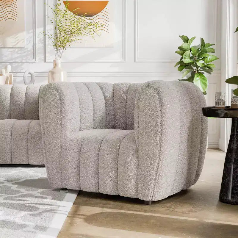 HOMES: Inside + Out Fauteuil d'appoint Rainmist Glam en tissu bouclé à capitonnage en lignes