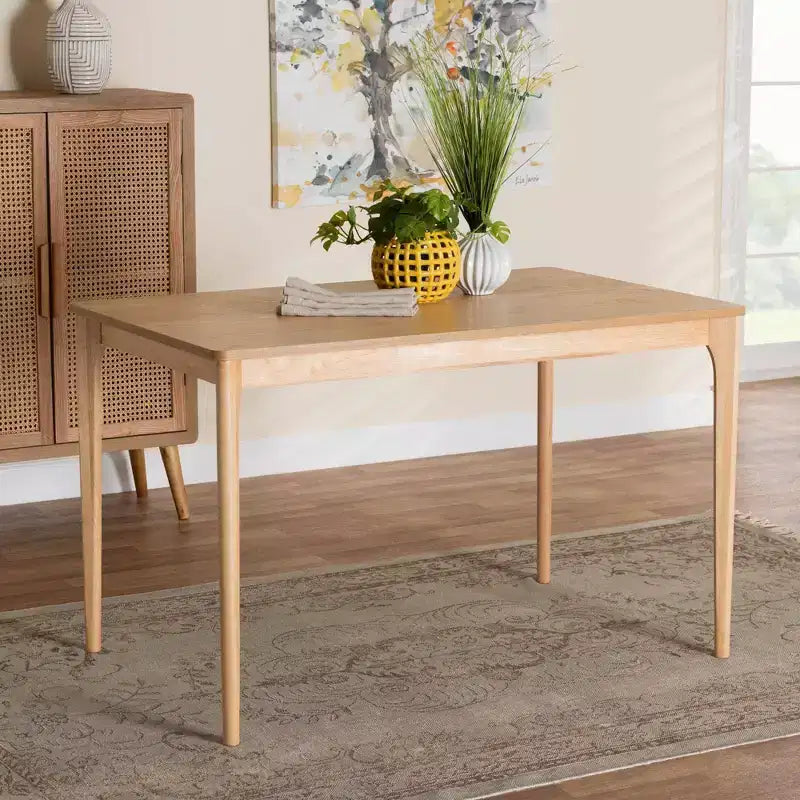 Table de salle à manger en bois Sherwin Baxton Studio