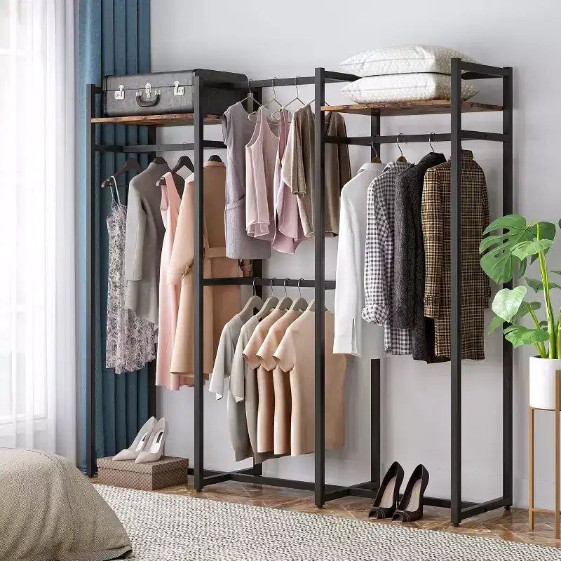 Portant à vêtements Lantine, Organisateur de placard autoportant avec étagères et tringle à suspendre, Grand portant à vêtements en métal pour couloir, chambre à coucher