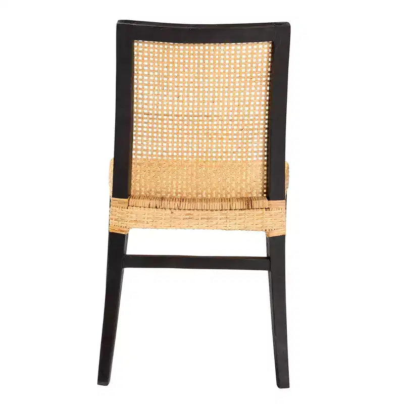 Chaise de salle à manger bohème moderne Lingga de bali & pari, en acajou brun foncé et rotin naturel