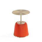 Manhattan Comfort Ensemble de 2 tables basses et tables d'appoint Anderson en similicuir avec plateau en métal