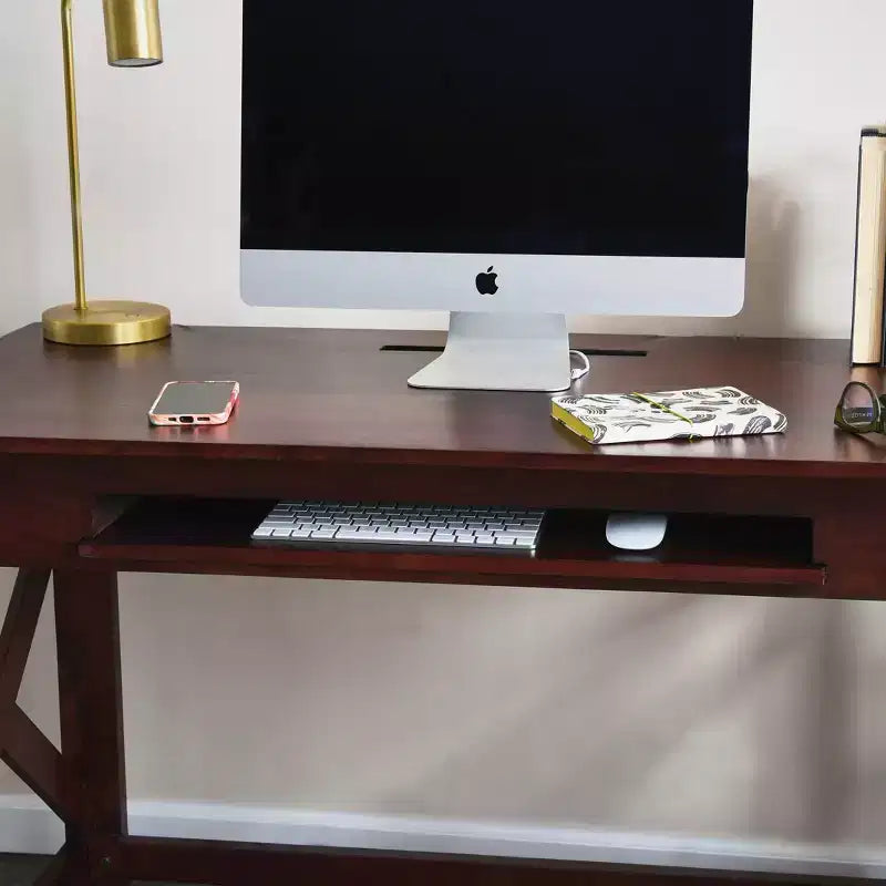 Bureau en bois massif Rainier Rustic Farmhouse de Storied Home