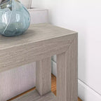 Table d'appoint rectangulaire moderne Plank+Beam avec étagère, 25 po, Table en bois massif avec rangement