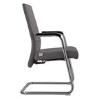 Chaise de bureau moderne Aleen de LeisureMod - Cuir rembourré avec base luge ergonomique en fer - Siège de bureau et de travail à domicile