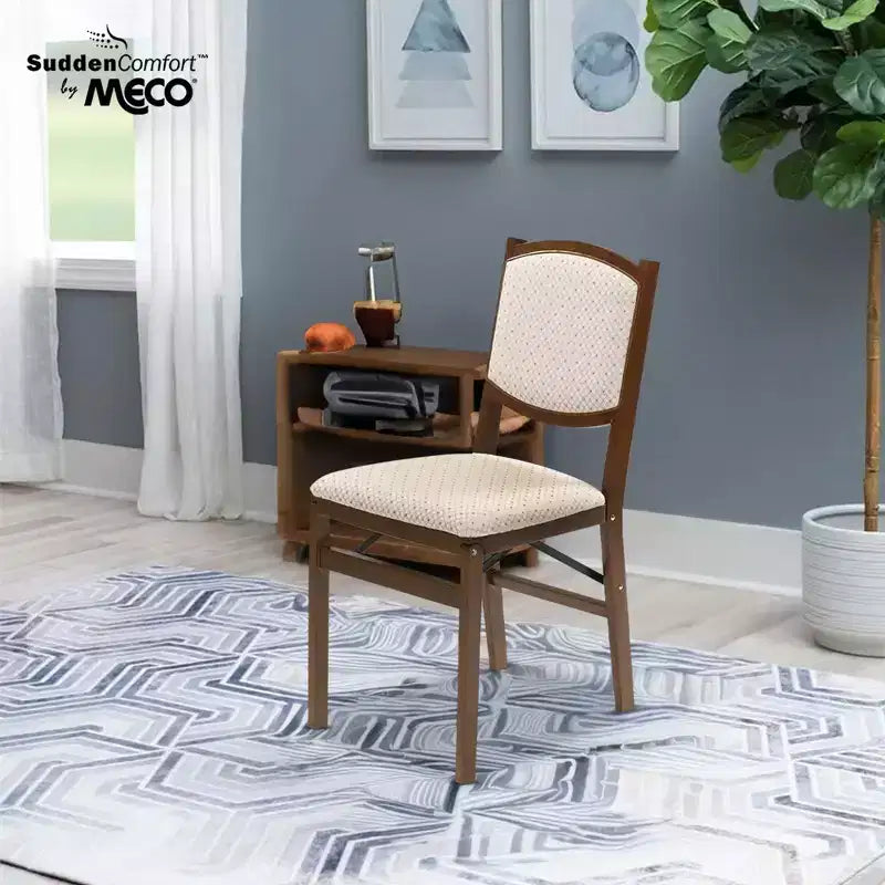 MECO Stakmore Lot de 4 chaises de salle à manger pliantes compactes contemporaines en bois massif de qualité supérieure avec siège rembourré en tissu, coloris bois fruitier