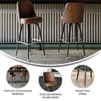 Tabouret de bar Emma et Oliver en métal avec siège baquet pivotant